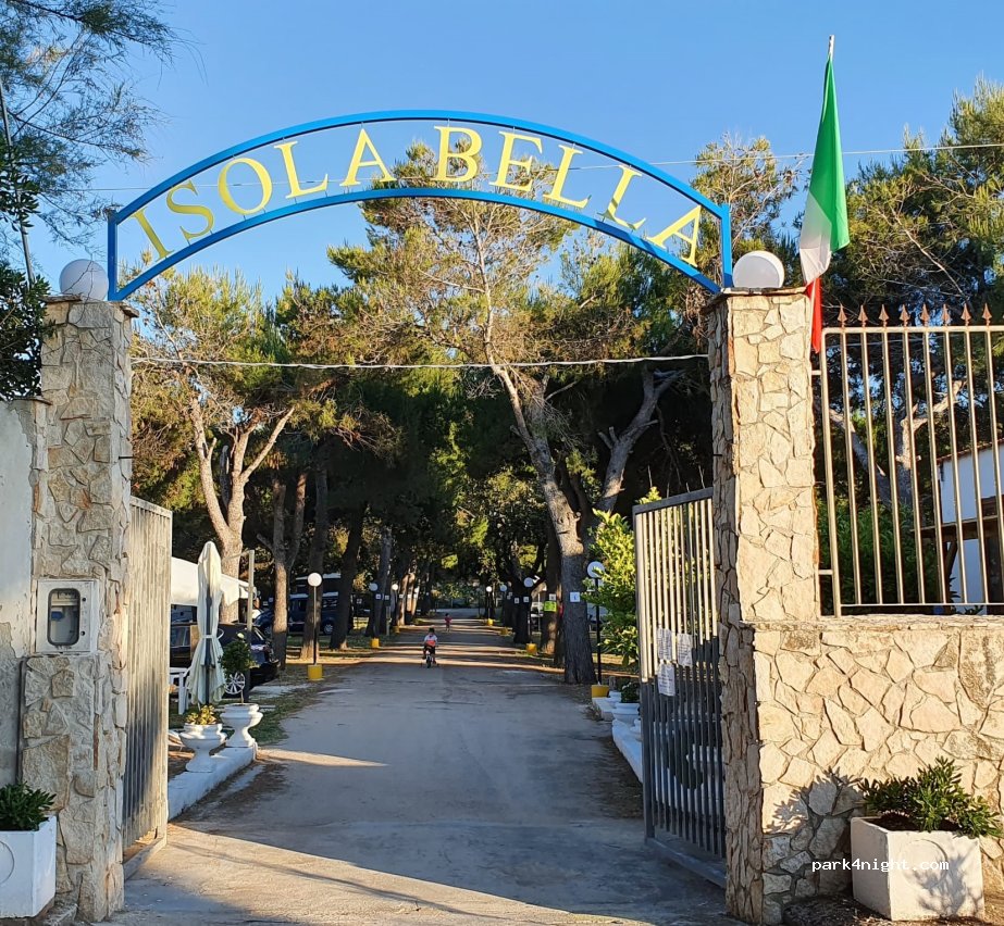 Sosta Camper Isola Bella — foto