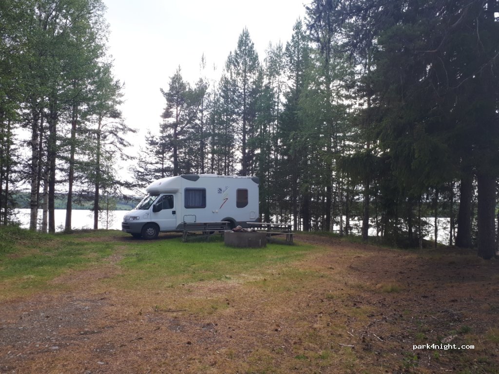 (917 91) Västra Ormsjö - — foto