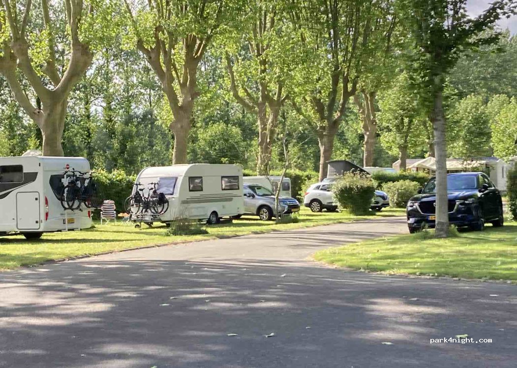 Camping Val de Boutonne — foto 2