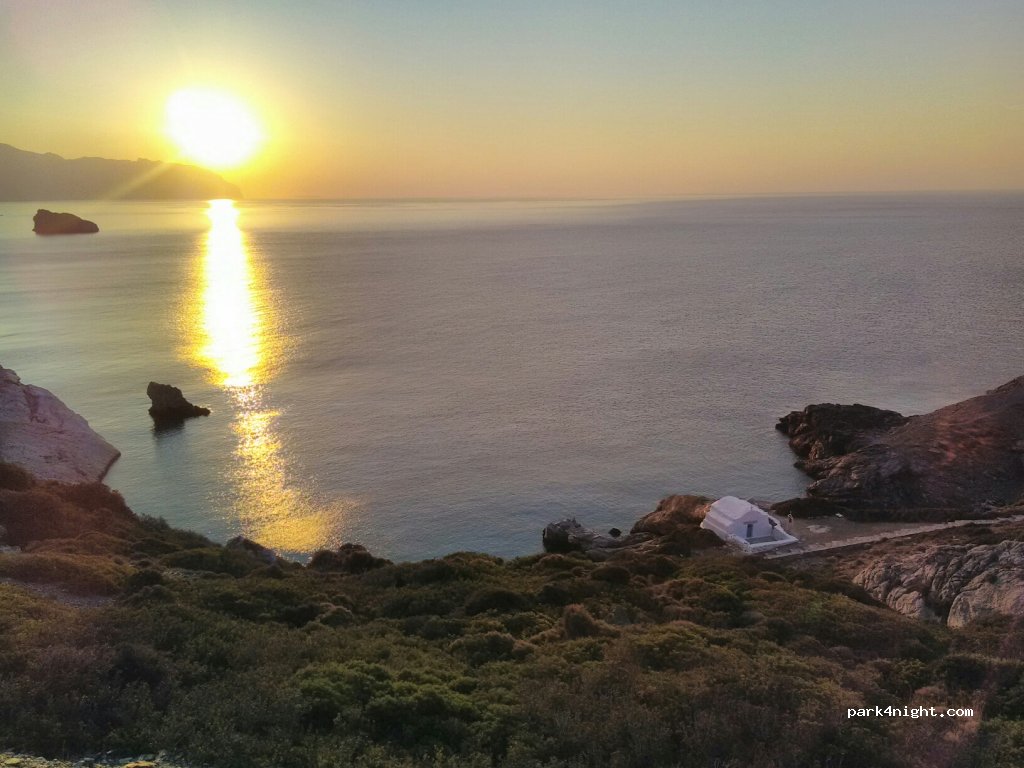 (840 08) Amorgos - Unnamed Road — foto