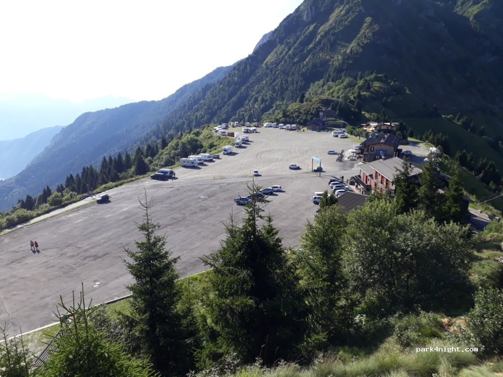 (25072) Giogo del Maniva - 2 Piazzale Passo del Giogo — foto