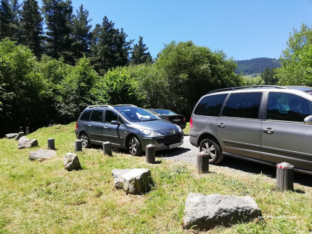(01400) Laudio - 6 Larrazabal Kalea — foto
