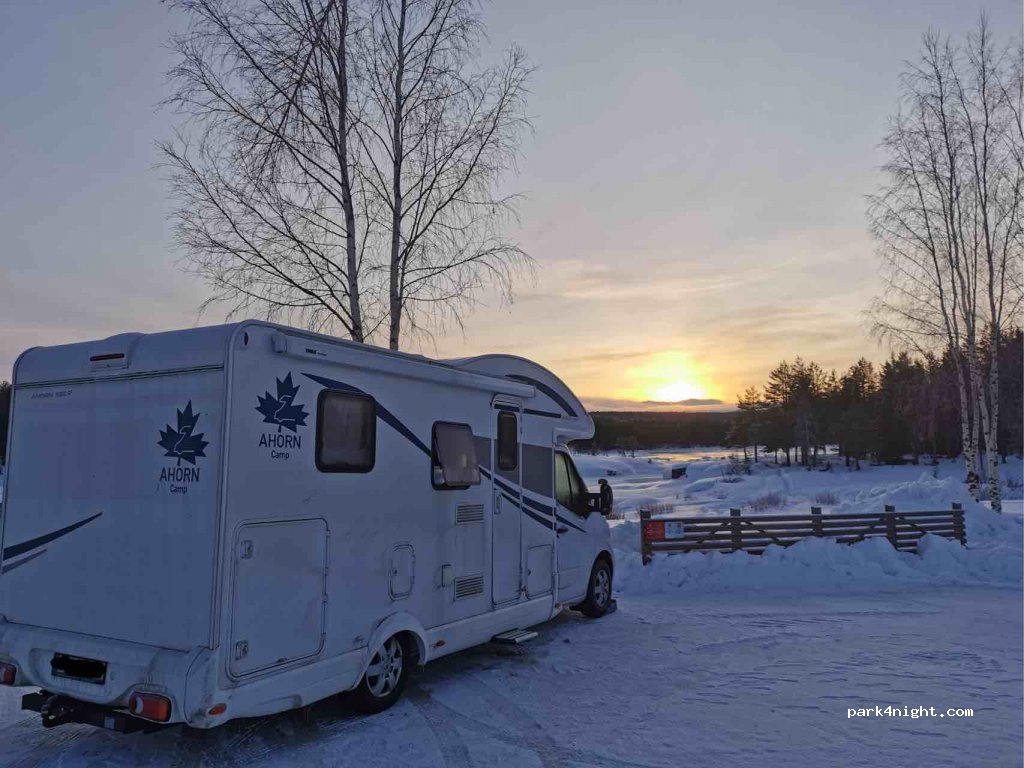 (957 92) Övertorneå - 99 — foto 2