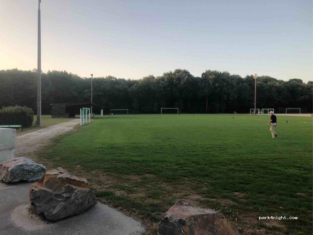 Camping Municipal — foto 2