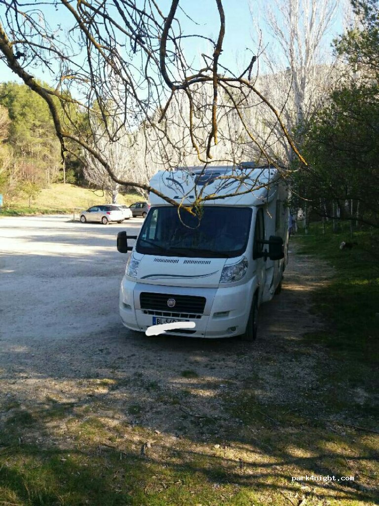 (84460) Cheval-Blanc - Chemin de la Tuillère — foto 2