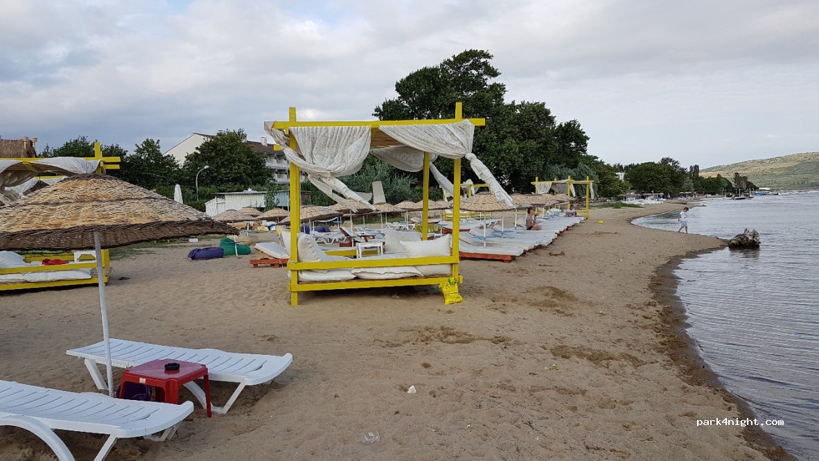 Mysia Beach Camping — foto 2