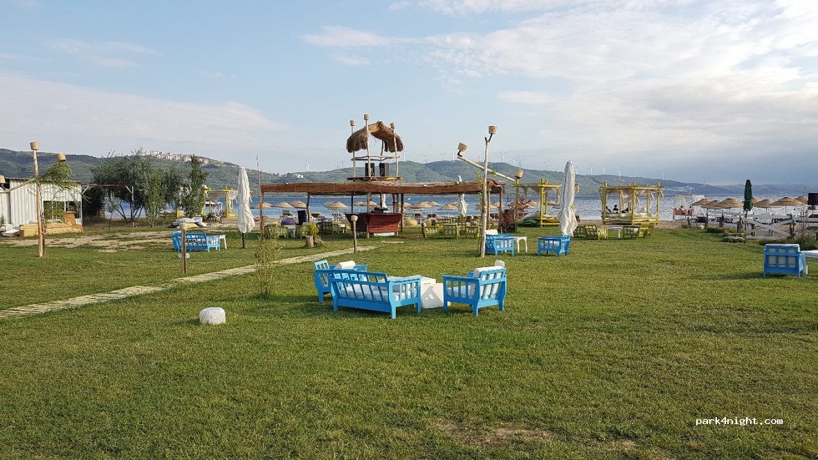 Mysia Beach Camping — foto 4