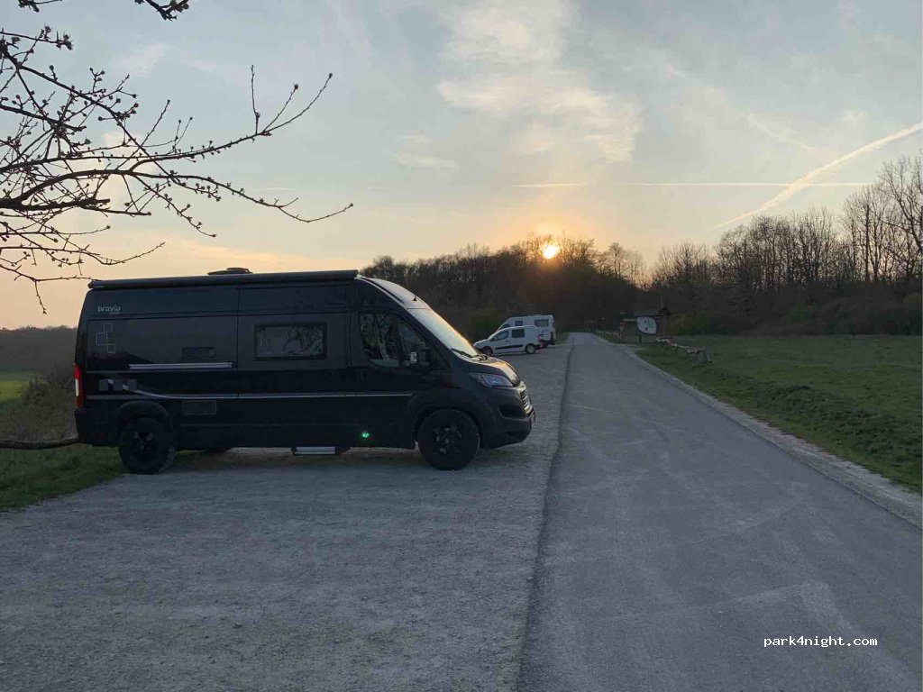 Wanderparkplatz Craulaer Kreuz — foto 2