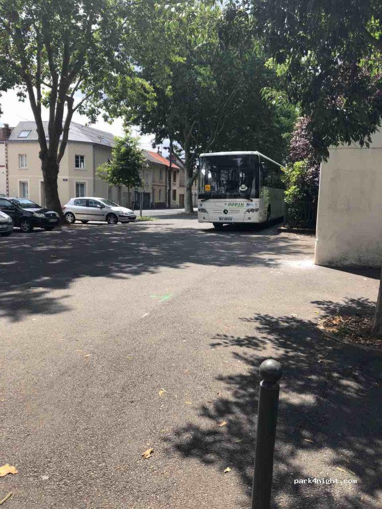 (37000) Tours - 9 Rue du Docteur Bergonié — foto