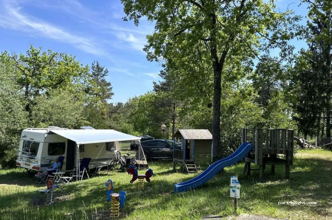Camping Ushuaïa Villages Au Bois Joli — foto 3
