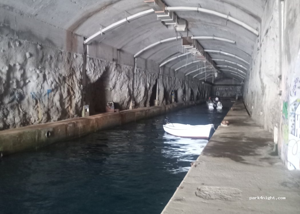 (85340) Herceg Novi - Unnamed Road — foto 2