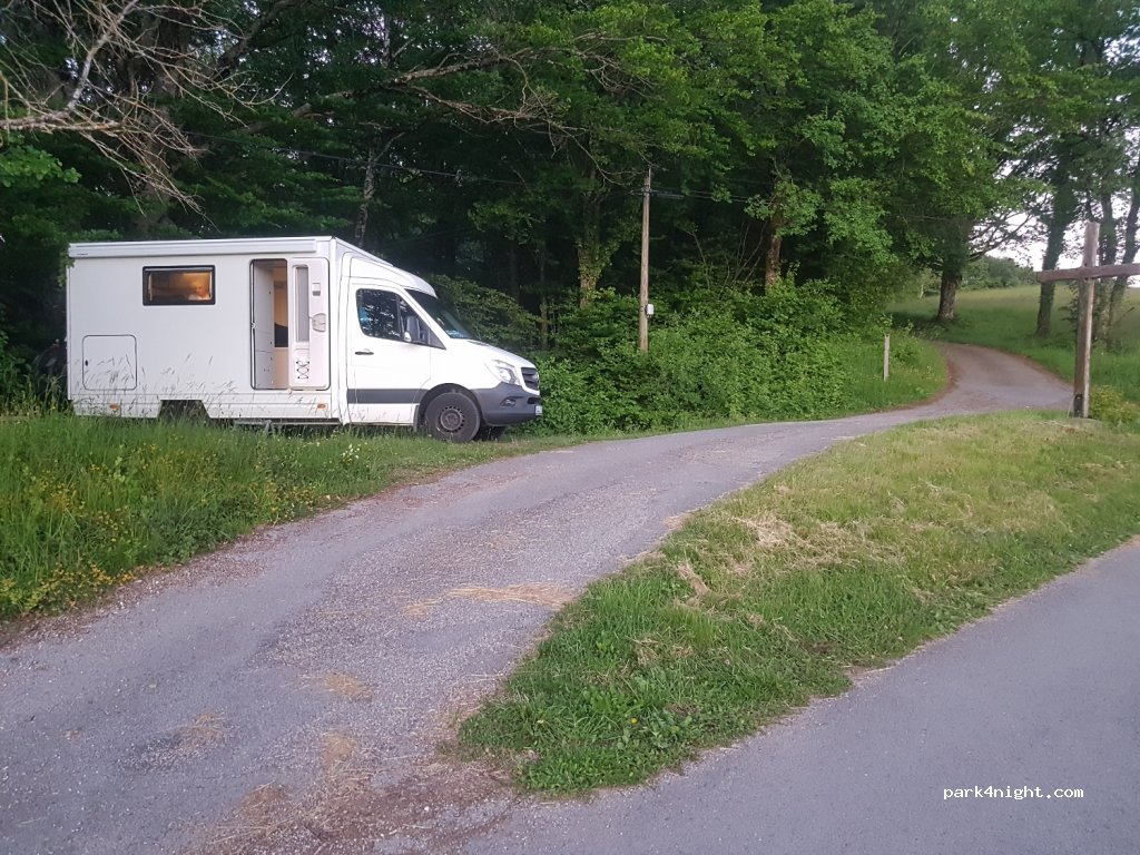 (74270) Clarafond-Arcine - Chemin Rural de Fruitière À Beauchatel — foto 2