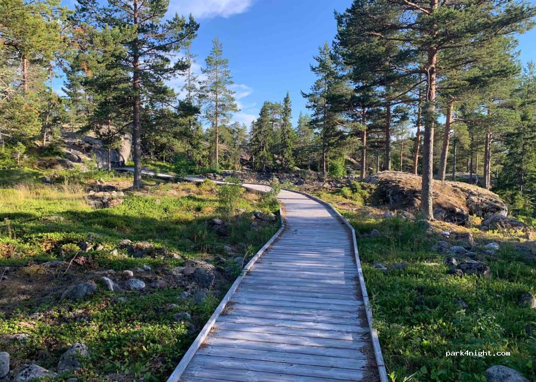 Skeppsmalens Fiskeläge Ställplats — foto 3
