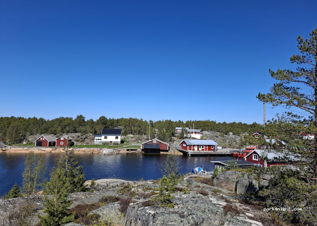 Skeppsmalens Fiskeläge Ställplats — foto 5