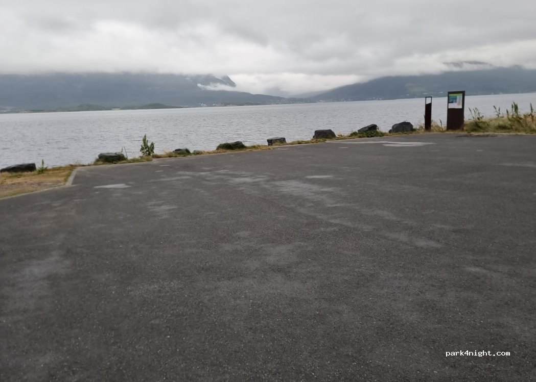 Sandnes Fjord Camping — foto
