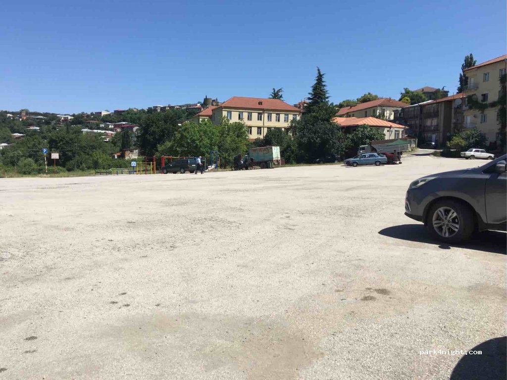 () Sighnaghi - 9 აპრილის ქუჩა — foto 4