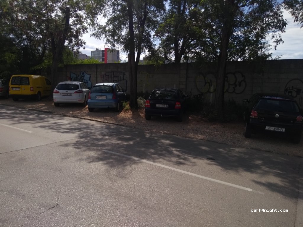 (23000) Zadar - 14 Put Murvice — foto