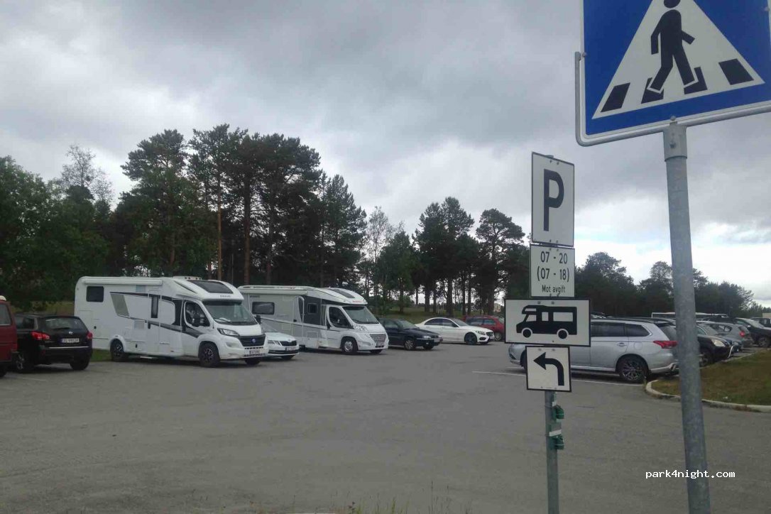 (9510) Alta - 8 Løkkeveien — foto