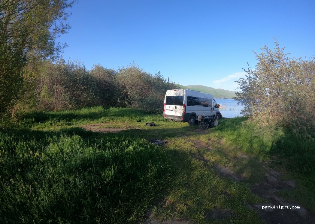 ()  - Unnamed Road — foto 2