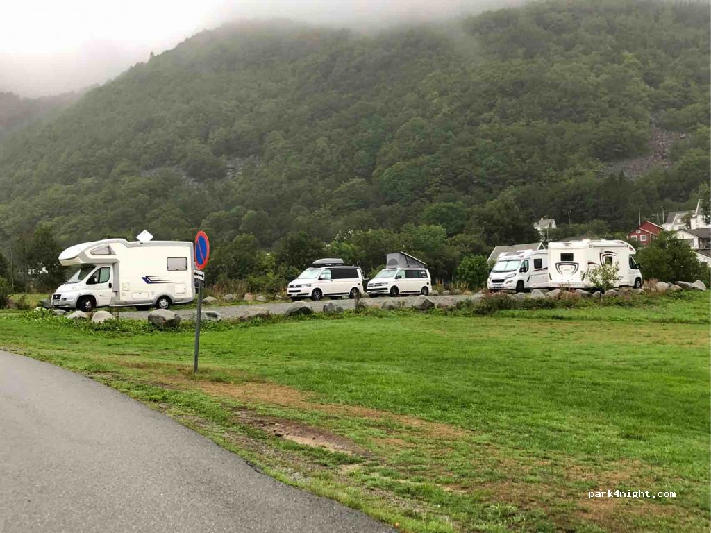 (4100) Jørpeland - 33 Barkanesvegen — foto 2