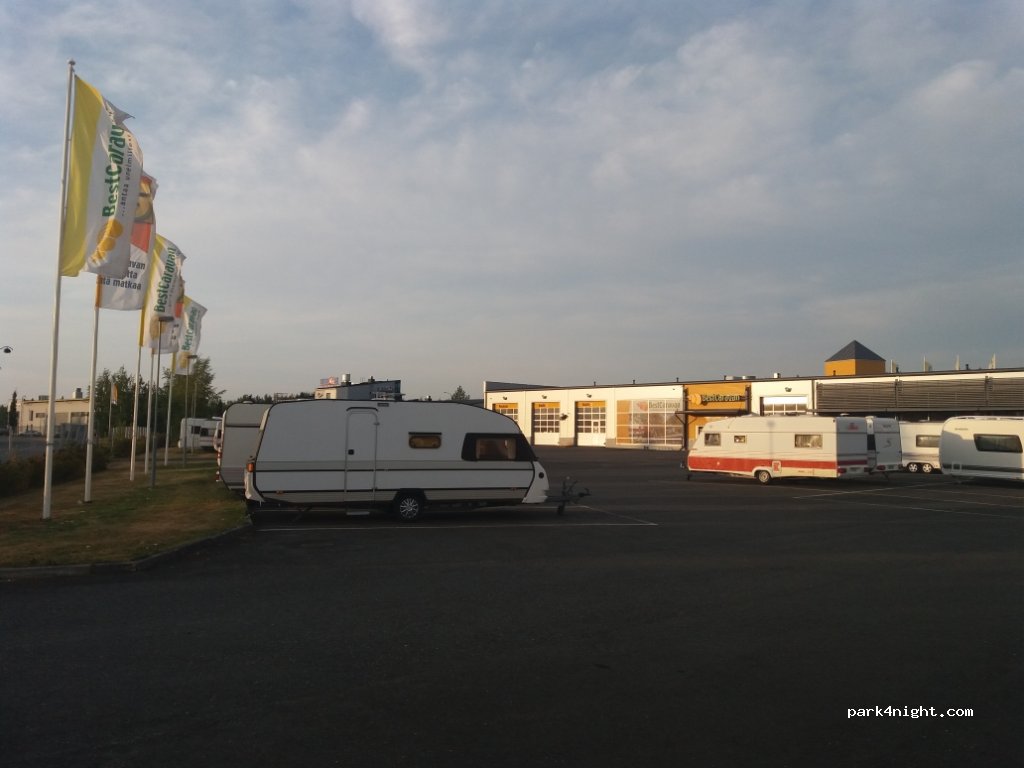 (90450) Kempele - 12 Zatelliitintie — foto