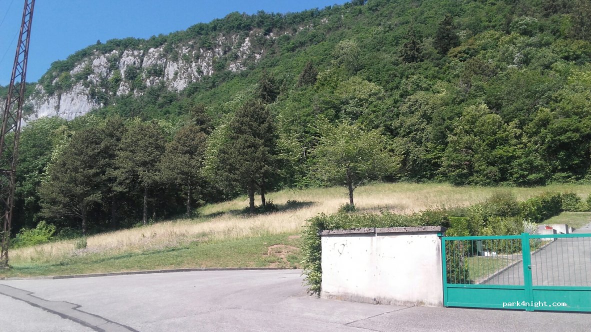 (74410) Duingt - 194 Route de la Maladière — foto 2