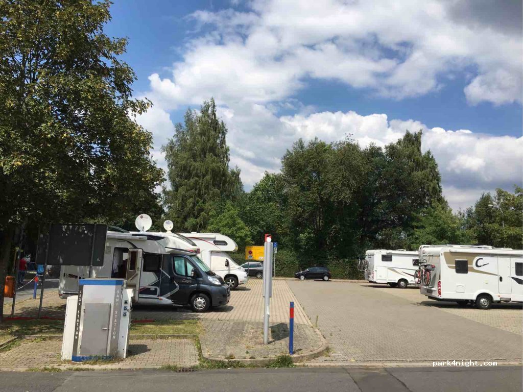 Wohnmobilstellplatz Erbach — foto