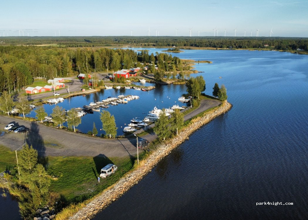 (64550) Närpes - 4 Södra båthusvägen — foto 4