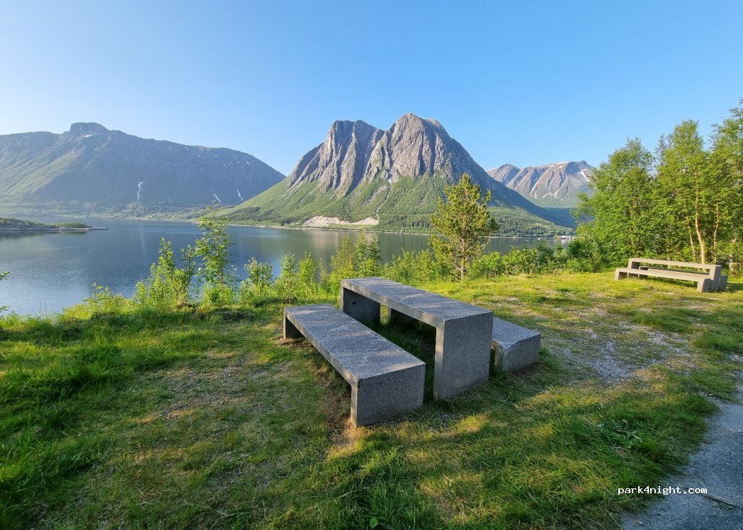 (8186) Tjongsfjorden - Sekundær Fylkesvei 17 — foto 3