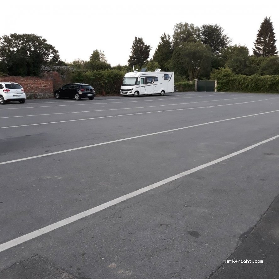 (60350) Cuise-la-Motte - 4 Rue du Port — foto