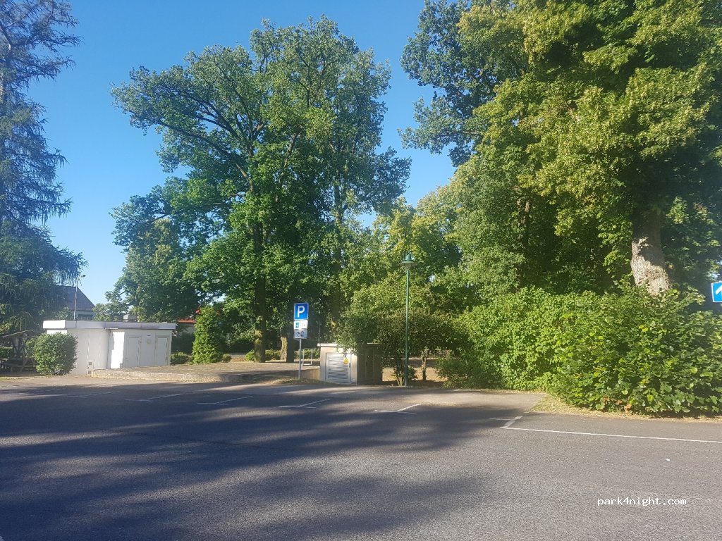 (16775) Löwenberger Land - 3 Karl-Marx-Platz — foto