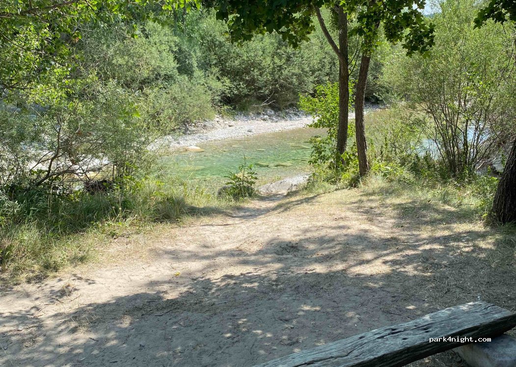 (05140) La Faurie - Prés du Four — foto 3
