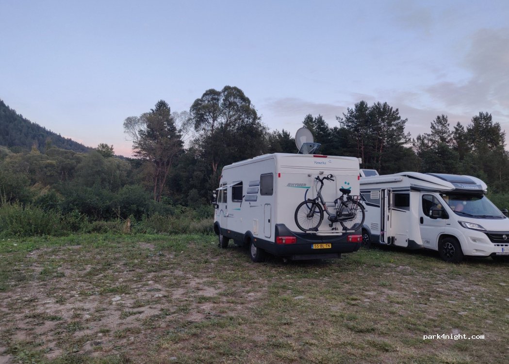 (34-443) Sromowce Wyżne - 12 Kąty — foto 4
