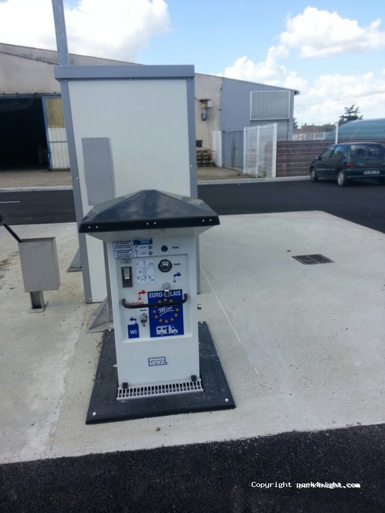(47180) Sainte-Bazeille - Av Général De Gaulle — foto