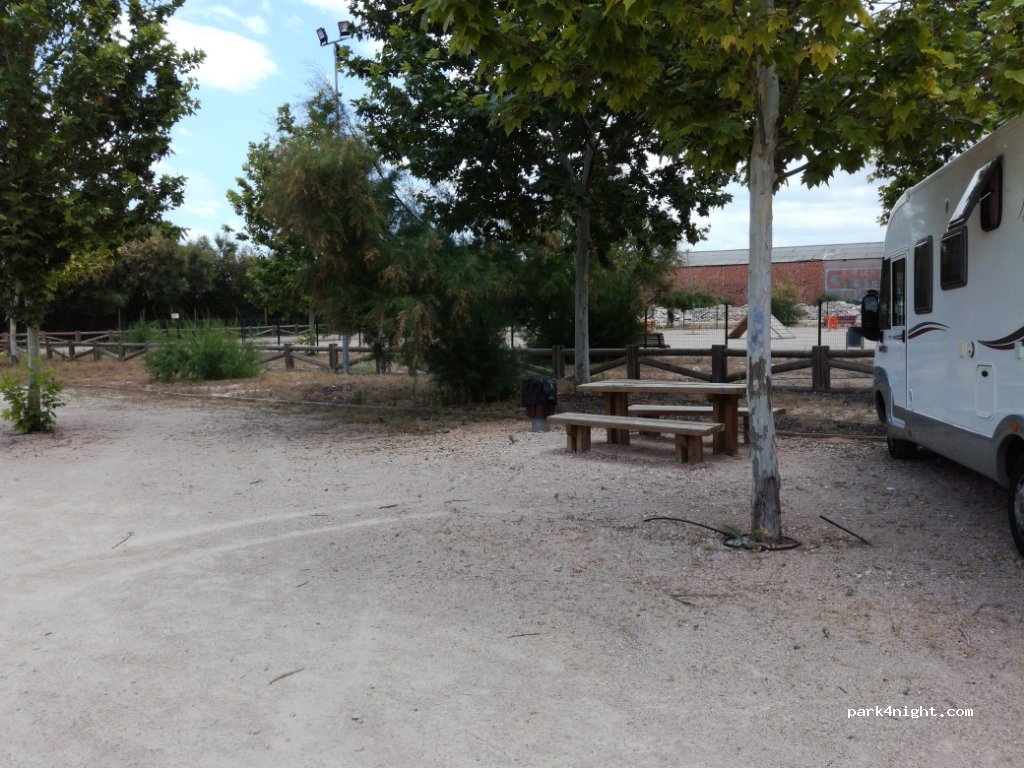 (13620) Pedro Muñoz - 18 Carretera el Toboso — foto