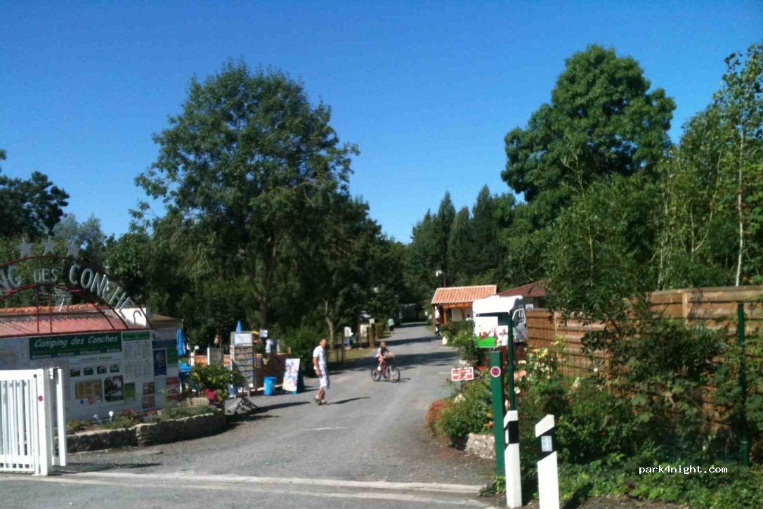 Camping des Conches*** — foto