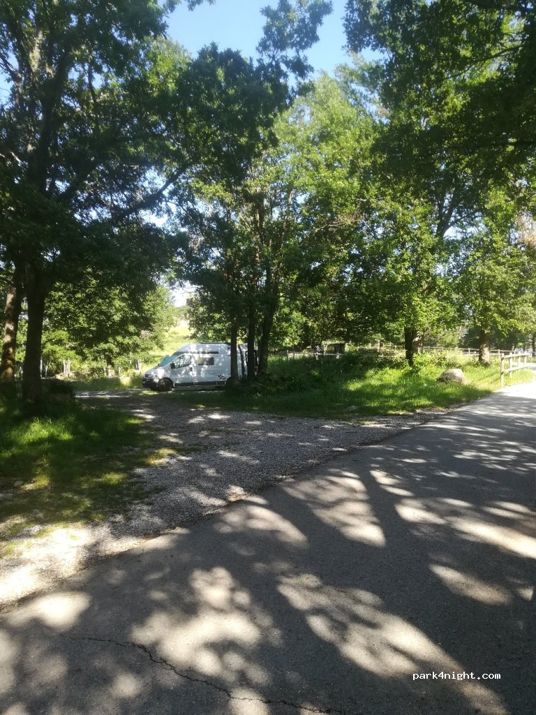 (08696) La Pobla de Lillet - 36 Diseminado Santuari Sta Mare Folgars — foto