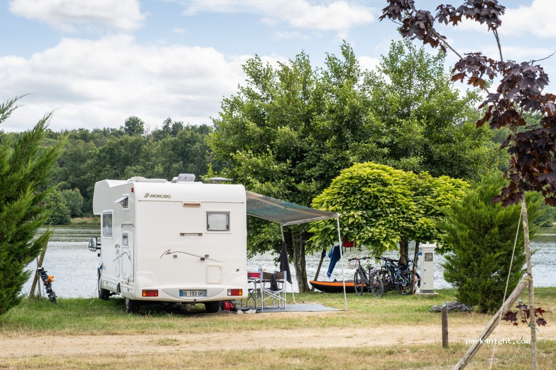 Camping Huttopia Lac de l'Uby — foto 4