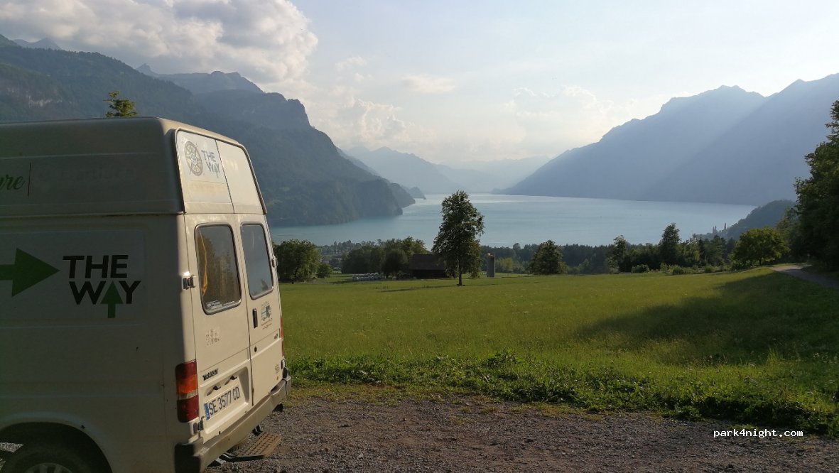 (3858) Hofstetten bei Brienz - 62J Bärglistrasse — foto 2