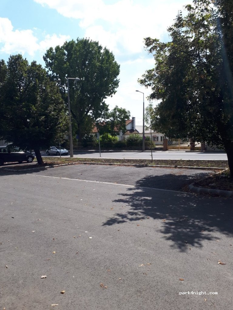 (3300) Eger - 2 Malom utca — foto 2