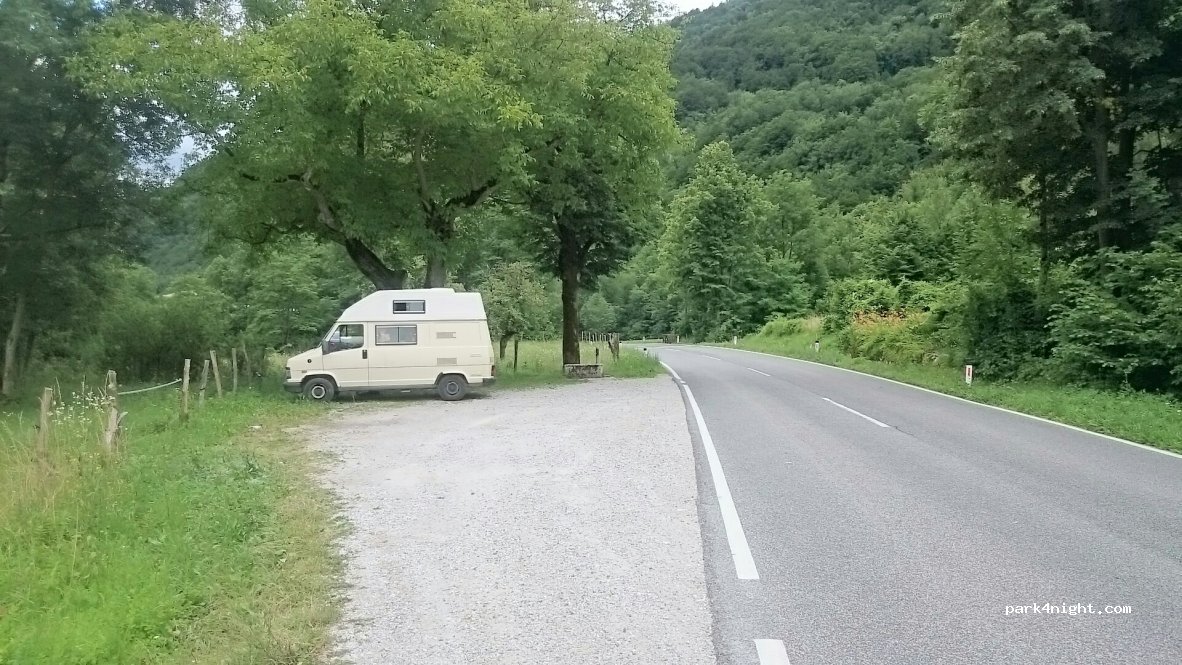 (5224) Srpenica - 3 Srpenica — foto