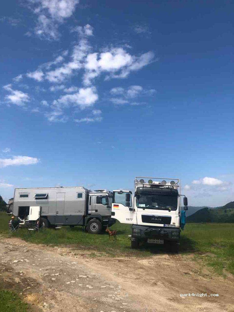Camping Adrian Cabana Croitoru Transalpina — foto