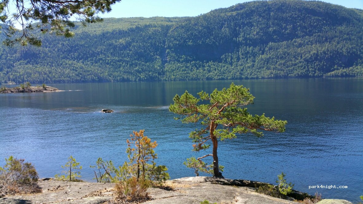 (3840)  - Røyrhellevegen — foto