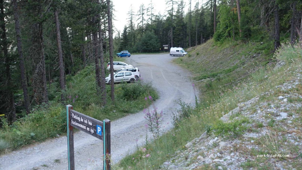 (04140) Seyne - Unnamed Road — foto 3