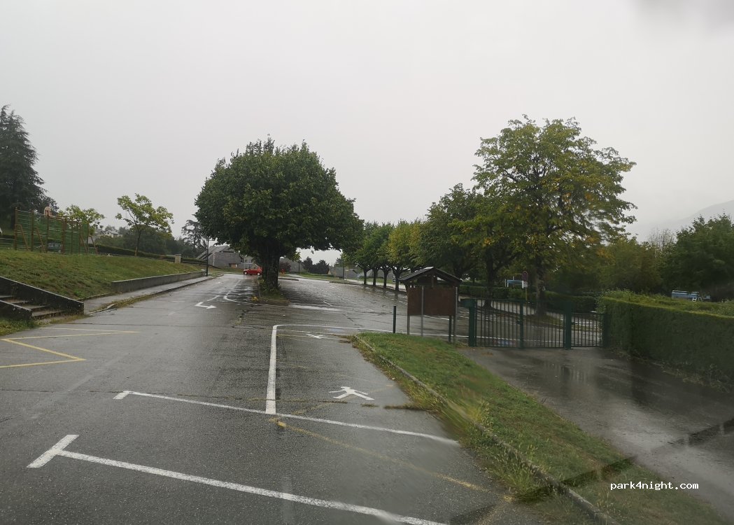 (73250) Saint-Pierre-d'Albigny - D911 — foto