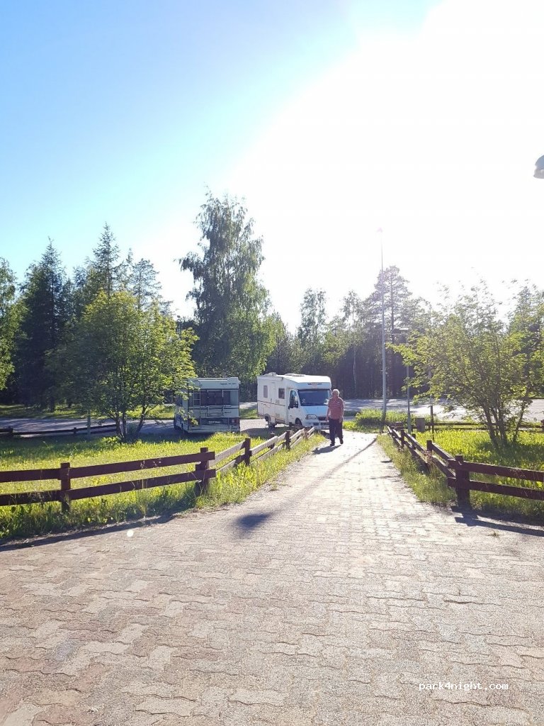 (90820) Oulu - Unnamed road — foto