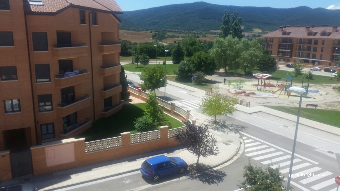 (22700) Jaca - 6 Calle Francisco Viñas — foto