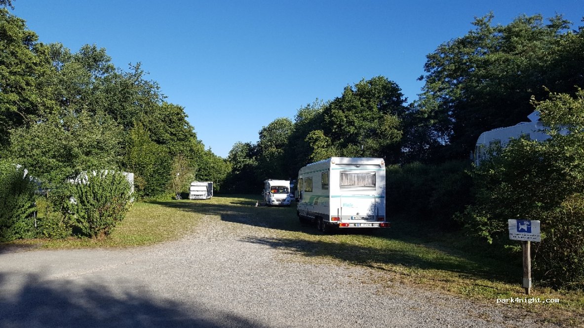 Wohnmobilstellplatz Schöllkrippen — foto