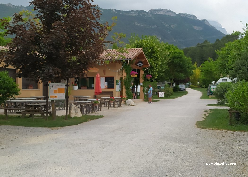 Camping Le Riou Merle*** — foto