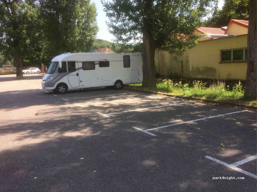 (55000) Bar-le-Duc - Rue du stade — foto